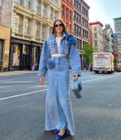 Mẹo chinh phục chân váy denim chất chơi sành điệu như các cô nàng fashionista