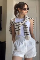 5 cách mix đồ với áo sát nách diện đi làm hay đi chơi đều okela